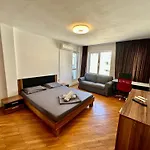 Apartment Central District 3 Bedroom Place *