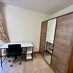 Central District 3 Bedroom Place Apartment Plovdiv