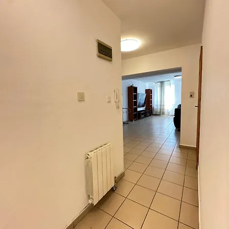 Lägenhet Central District 3 Bedroom Place Plovdiv