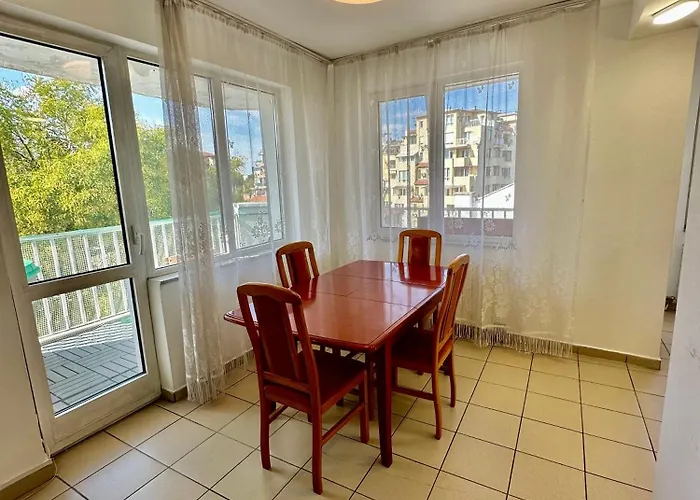 公寓 Central District 3 Bedroom Place