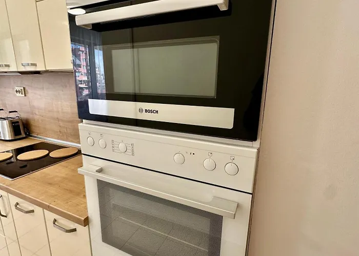 Central District 3 Bedroom Place * 普罗夫迪夫