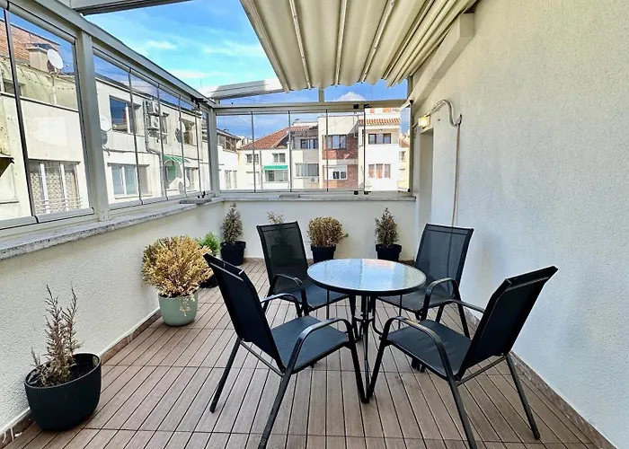 公寓 Central District 3 Bedroom Place 普罗夫迪夫